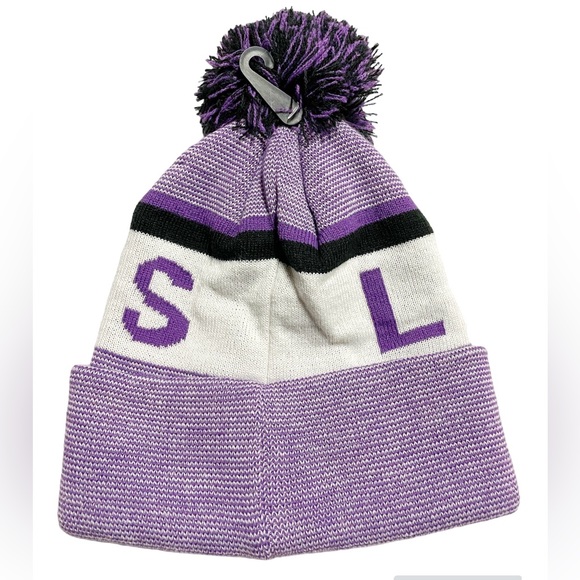 New NBA LA Lakers Ultra Game Pom Cuffed Beanie Cap Purple Knit Hat LeBron Reaves - Picture 3 of 4